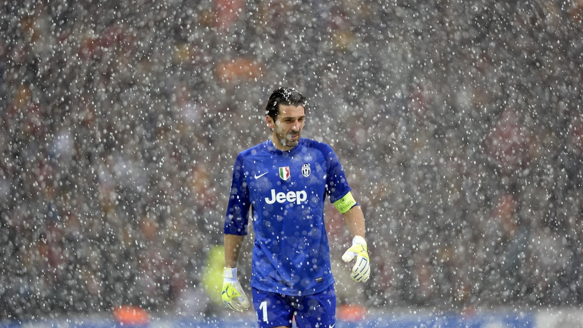 记者谈费利佩:胯下之辱最好在场上直接弄他,不值当家长亲自出面