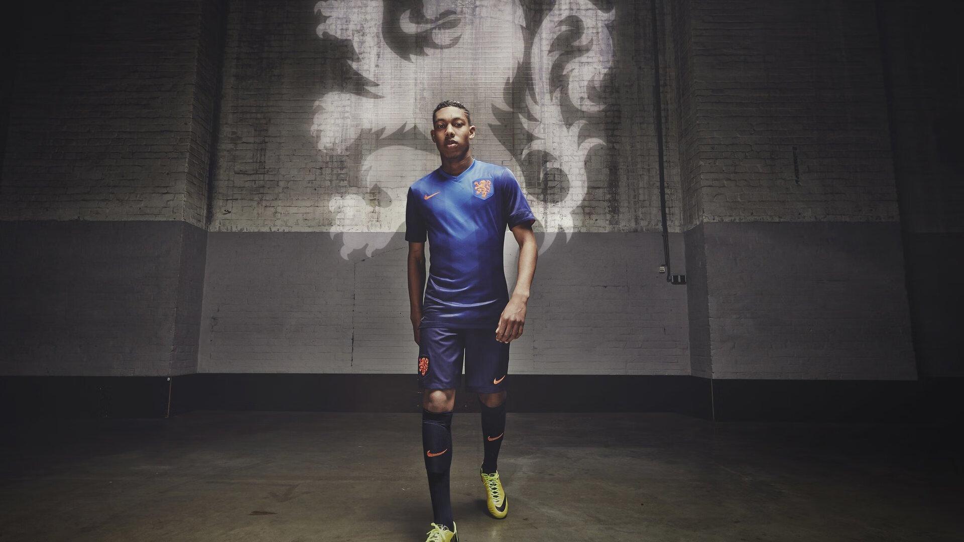 南通支云后卫宋浩宇转会青岛西海岸，南京城市韩昆达加盟佛山南狮，中国足球转会市场迎来新动态